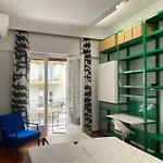 Air White Tower Apartment